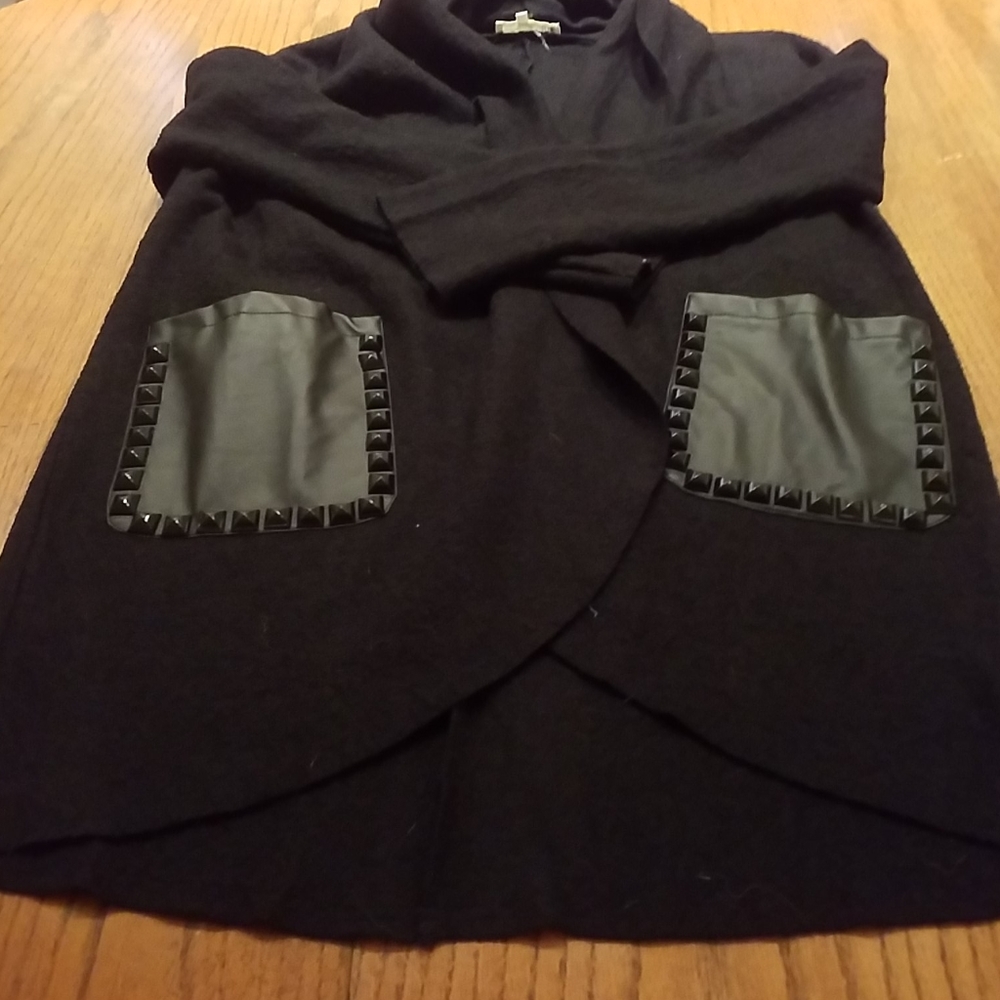 Cardigan Sweater With Faux Leather Pockets M/L